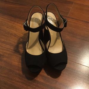 Peep toe strapped black heels, never worn